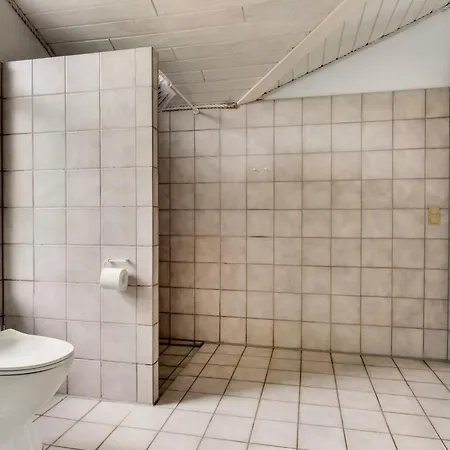 4 Bedroom Lovely In Vestervig